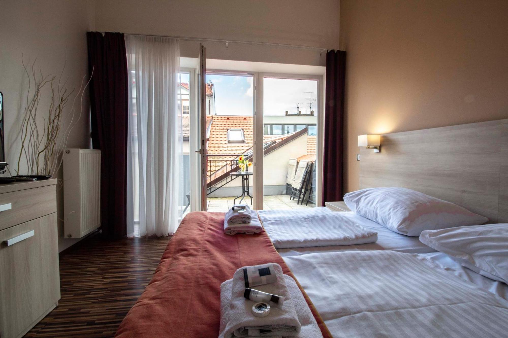 Residence U Cerne Veze Ceske Budejovice Værelse billede